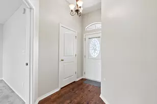 904 Roseanne Dr, Commerce, TX 75428 - Photo 23