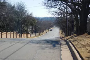 622 Crowley Rd, Arlington, TX 76012 - Photo 37