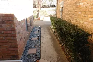 622 Crowley Rd, Arlington, TX 76012 - Photo 3