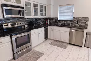 622 Crowley Rd, Arlington, TX 76012 - Photo 11