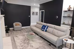 622 Crowley Rd, Arlington, TX 76012 - Photo 7