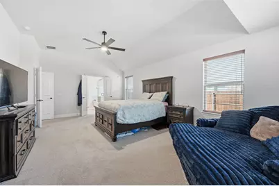 129 Fireberry Drive, Glenn Heights, TX 75154 - Photo 9