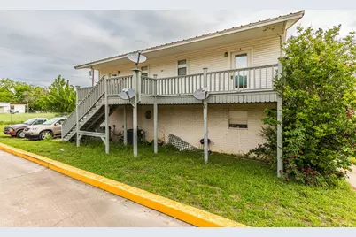 520 Liveoak Street, Meridian, TX 76634 - Photo 1