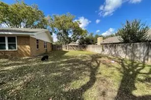 1207 Anetta St, Bowie, TX 76230 - Photo 23