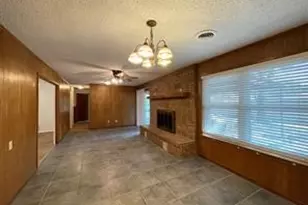 1207 Anetta St, Bowie, TX 76230 - Photo 13