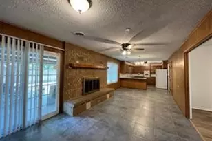 1207 Anetta St, Bowie, TX 76230 - Photo 15