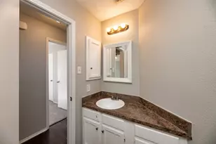 200 Caprock Dr, Arlington, TX 76018 - Photo 21