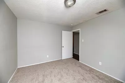 200 Caprock Drive, Arlington, TX 76018 - Photo 17