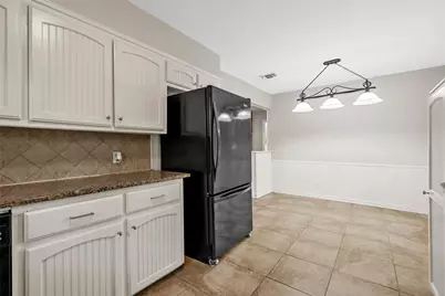 9730 Timberview Drive, Woodway, TX 76712 - Photo 11
