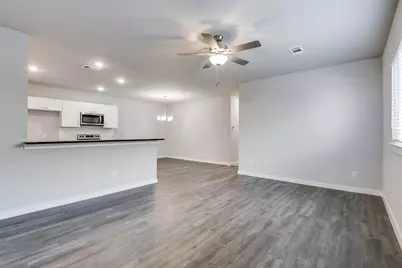 740 Wheatfield Drive, Venus, TX 76084 - Photo 5