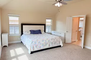 812 Blue Yucca Ln, Aubrey, TX 76227 - Photo 13