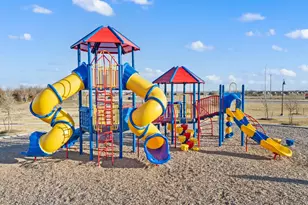 1340 Blazin Bronco Trl, Fort Worth, TX 76052 - Photo 31