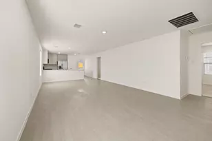 1340 Blazin Bronco Trl, Fort Worth, TX 76052 - Photo 5