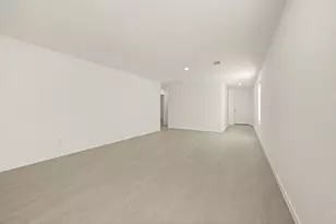 1340 Blazin Bronco Trl, Fort Worth, TX 76052 - Photo 7