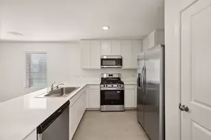 1340 Blazin Bronco Trl, Fort Worth, TX 76052 - Photo 13