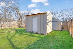 307 N Carter, Howe, TX 75459 - Photo 23