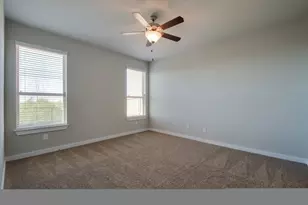 912 Skyview Dr, Midlothian, TX 76065 - Photo 9