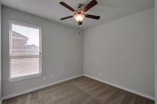 912 Skyview Dr, Midlothian, TX 76065 - Photo 11