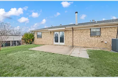 1720 Winchester Way, Bedford, TX 76022 - Photo 31