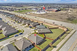 2105 Myrtle Beach Dr, Fort Worth, TX 76108 - Photo 35