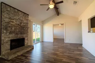 6701 S Creek Dr, Fort Worth, TX 76133 - Photo 9