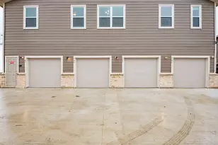 747 Wheatfield Dr, Venus, TX 76084 - Photo 21