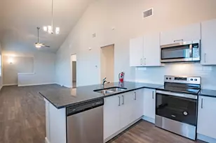 747 Wheatfield Dr, Venus, TX 76084 - Photo 11