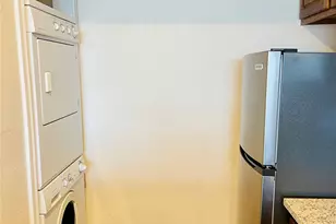 3410 Country Club Dr W, Irving, TX 75038 - Photo 9