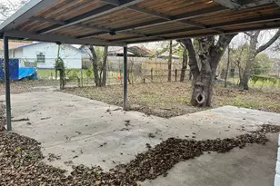 3771 Stagecoach Trail, Dallas, TX 75241 - Photo 13