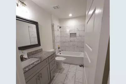 814 Chestnut Street, Bonham, TX 75418 - Photo 7
