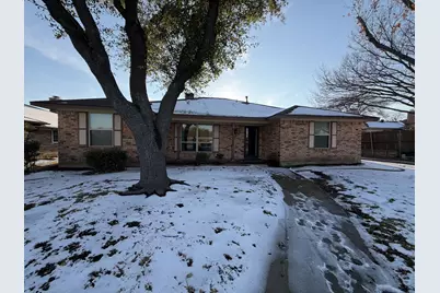 4805 S Country Club Road, Garland, TX 75043 - Photo 1