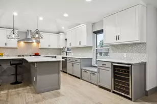 13326 Rolling Hills Ln, Dallas, TX 75240 - Photo 7