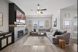 2252 Knightsgate Rd, Argyle, TX 76226 - Photo 5