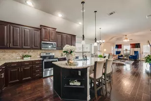 316 Primrose Ct, Glenn Heights, TX 75154 - Photo 9