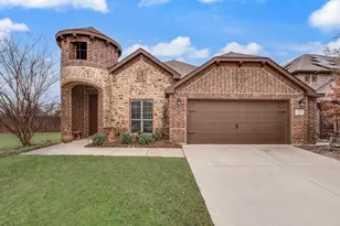 316 Primrose Ct, Glenn Heights, TX 75154 - Photo 1
