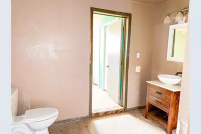 2007 Avenue E, Cisco, TX 76437 - Photo 17