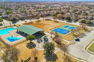 1083 Castroville Dr, Forney, TX 75126 - Photo 35