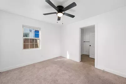 2725 Yucca Avenue, Fort Worth, TX 76111 - Photo 15