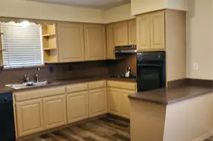 503 Harriett St, Arlington, TX 76010 - Photo 5