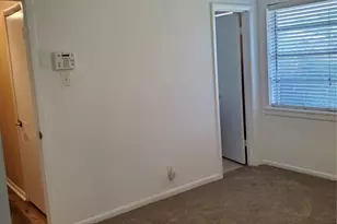 503 Harriett St, Arlington, TX 76010 - Photo 9