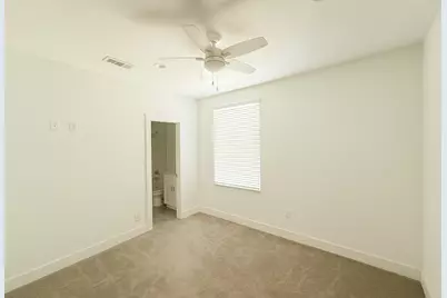 1931 N Prairie Avenue #4, Dallas, TX 75204 - Photo 13