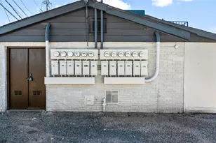 2001 Carl Rd, Irving, TX 75061 - Photo 5