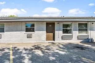 2001 Carl Rd, Irving, TX 75061 - Photo 1
