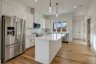 205 W 7th Street, Justin, TX 76247 - Photo 7