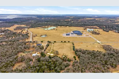 1809 Rock Creek Road, Gordonville, TX 76245 - Photo 15