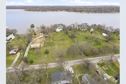 7000 Briar Road, Azle, TX 76020 - Photo 13