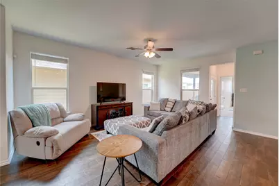 1025 Mason Street, Aubrey, TX 76227 - Photo 5