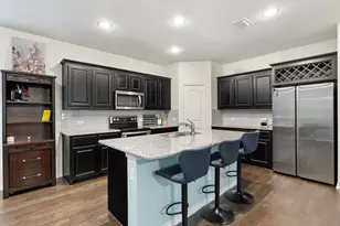 1025 Mason St, Aubrey, TX 76227 - Photo 7