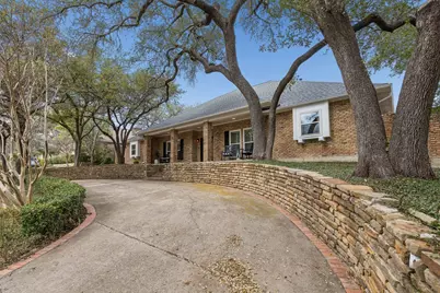 9631 Hilldale Drive, Dallas, TX 75231 - Photo 3