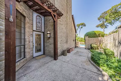 16056 Chalfont Court, Dallas, TX 75248 - Photo 5